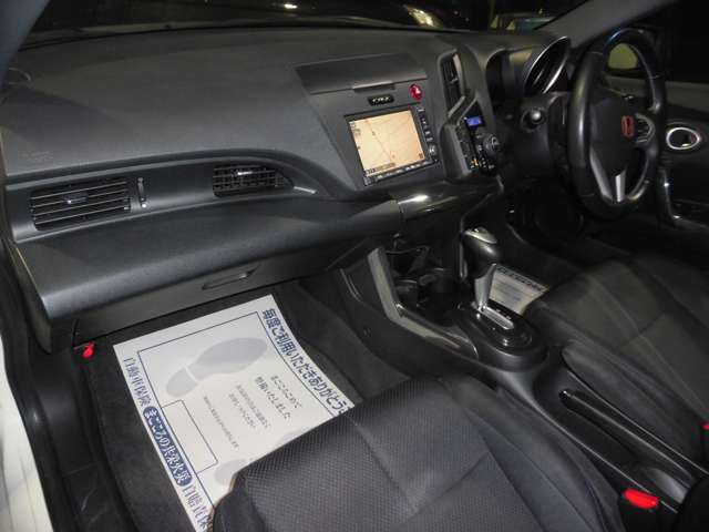 ホンダ ＣＲ−Ｚ １．５ アルファ ブラックレーベル H25年 (東海) 99