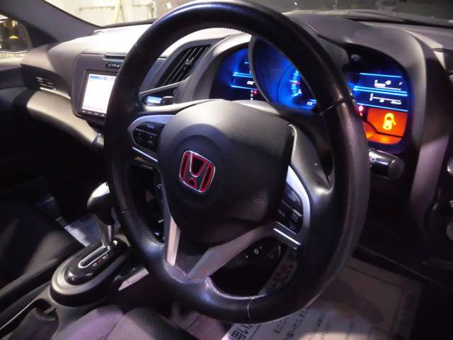 ホンダ ＣＲ−Ｚ １．５ アルファ ブラックレーベル H25年 (東海) 99