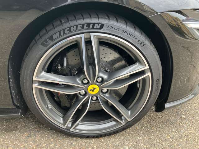 フェラーリ ローマ　スパイダー Ｆ１ ＤＣＴ R6年 (甲信越・北陸) 99