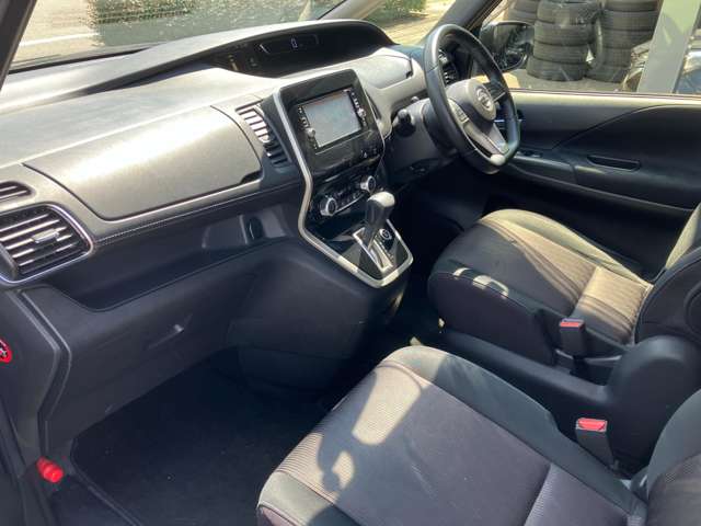 日産 セレナ ２．０ ハイウェイスター H29年 (甲信越・北陸) 99