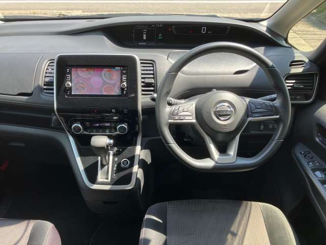 日産 セレナ ２．０ ハイウェイスター H29年 (甲信越・北陸) 99