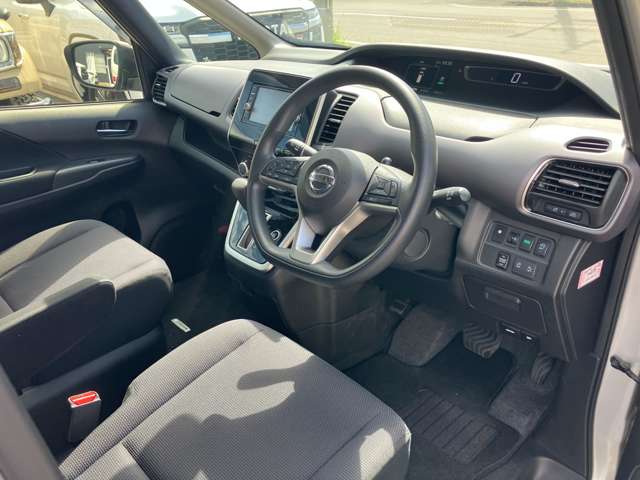 日産 セレナ ２．０ Ｘ Ｖセレクション H30年 (甲信越・北陸) 99