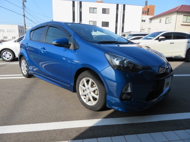 トヨタ アクア １．５ Ｇ H25年 (甲信越・北陸) 99
