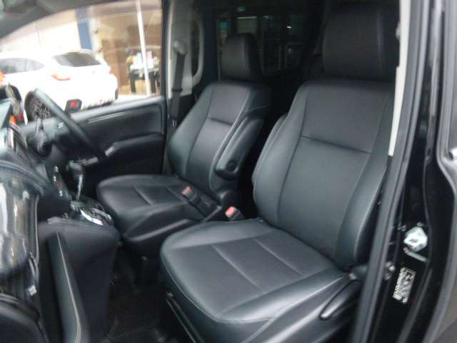 トヨタ エスクァイア ２．０ ＧＩ ４ＷＤ H27年 (北海道) 99