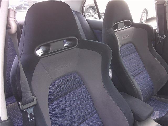 三菱 ランサー ２．０ ＧＳＲ ＶＩＩＩ ４ＷＤ H15年 (九州・沖縄) 99