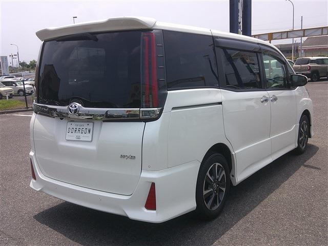 トヨタ ノア ２．０ ＳＩ ＷＸＢＩＩ R2年 (九州・沖縄) 99