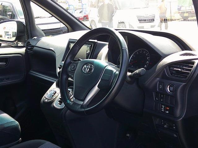 トヨタ ヴォクシー ２．０ ＺＳ H28年 (九州・沖縄) 99