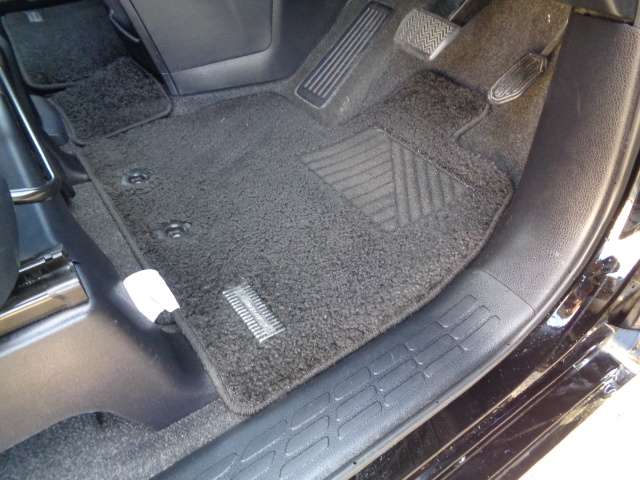 トヨタ エスクァイア ２．０ ＧＩ プレミアムパッケージ H30年 (九州・沖縄) 99