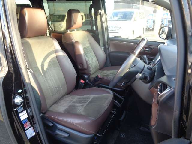 トヨタ エスクァイア ２．０ ＧＩ プレミアムパッケージ H30年 (九州・沖縄) 99