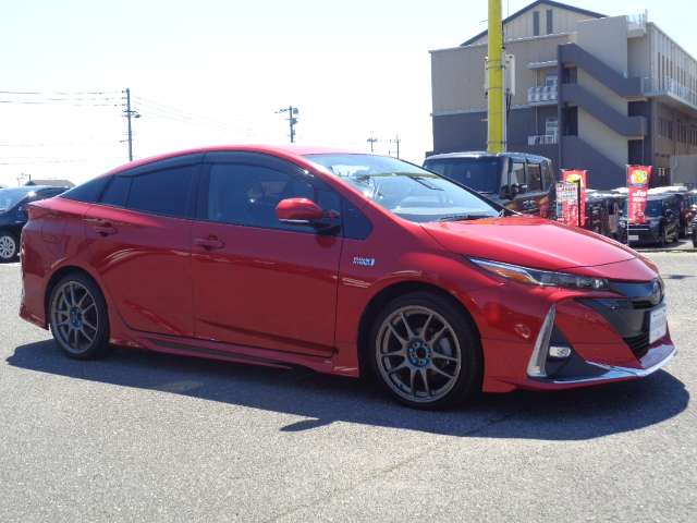 トヨタ プリウスＰＨＶ １．８ Ａ レザーパッケージ H29年 (九州・沖縄) 99