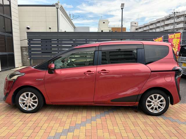 トヨタ シエンタ　ハイブリッド ハイブリッド １．５ Ｇ H29年 (九州・沖縄) 99