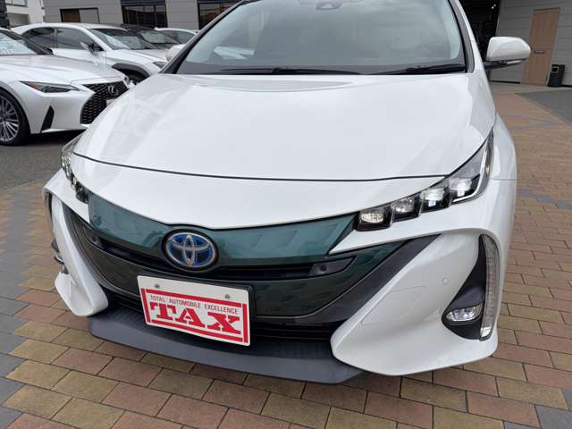 トヨタ プリウスＰＨＶ １．８ Ａ プレミアム H29年 (九州・沖縄) 99