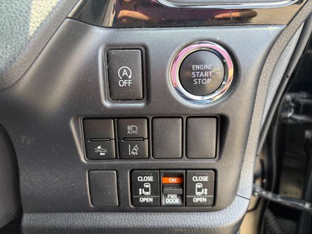 トヨタ ヴォクシー ２．０ ＺＳ 煌ＩＩ R1年 (近畿) 99