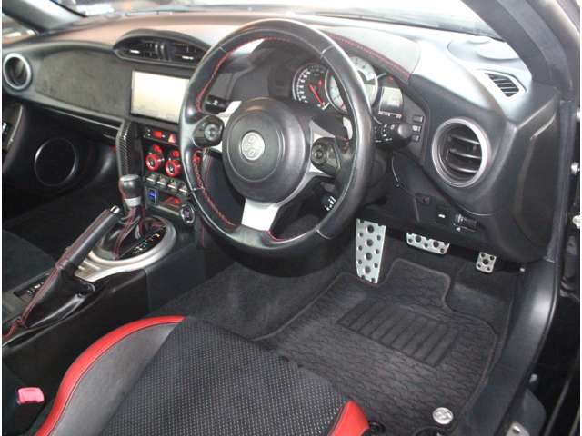 トヨタ ８６ ２．０ ＧＴ リミテッド H28年 (関東) 99