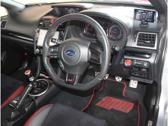 スバル ＷＲＸ　ＳＴＩ ＳＴＩ ２．０ タイプＳ ４ＷＤ H29年 (関東) 99