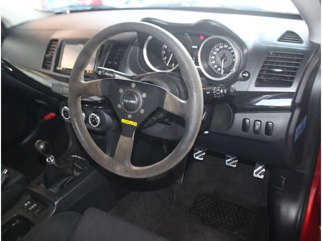 三菱 ランサー ２．０ ＧＳＲ Ｘ ４ＷＤ H25年 (関東) 99