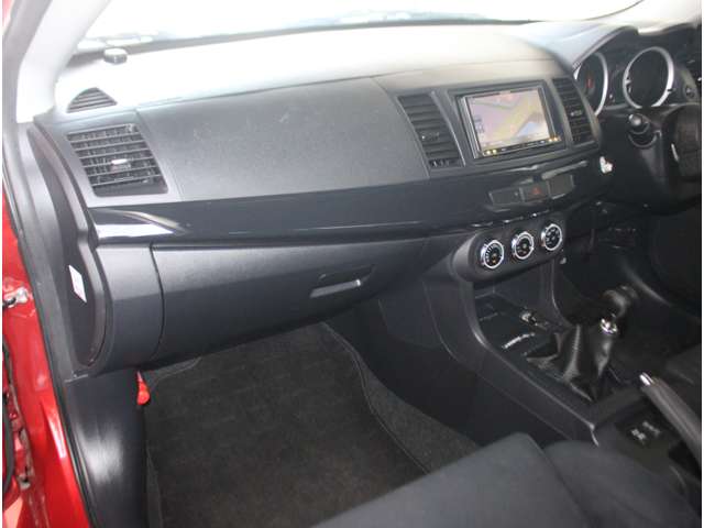 三菱 ランサー ２．０ ＧＳＲ Ｘ ４ＷＤ H25年 (関東) 99