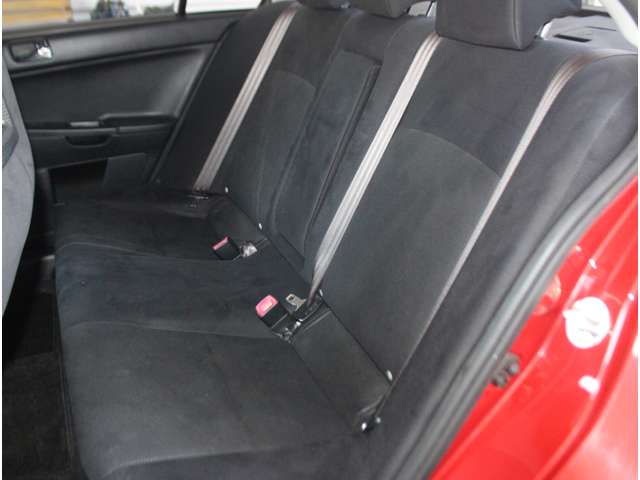 三菱 ランサー ２．０ ＧＳＲ Ｘ ４ＷＤ H25年 (関東) 99