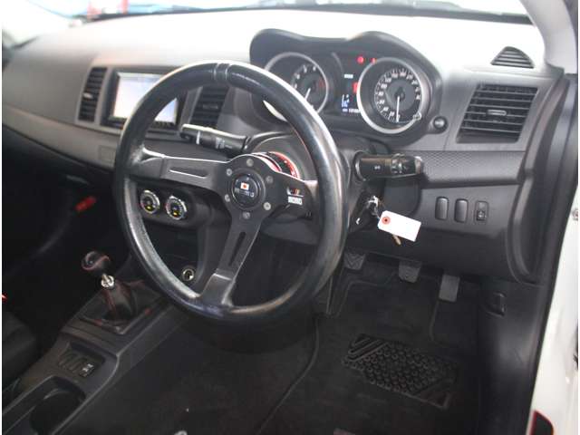 三菱 ランサー ２．０ ＲＳ Ｘ ４ＷＤ H24年 (関東) 99