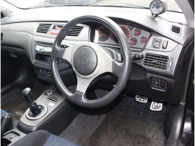 三菱 ランサー ２．０ ＧＳＲ ＶＩＩ ４ＷＤ H13年 (関東) 99