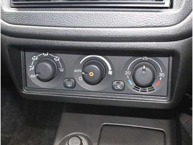 三菱 ランサー ２．０ ＧＳＲ ＶＩＩ ４ＷＤ H13年 (関東) 99