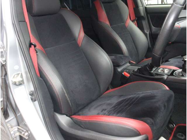 スバル ＷＲＸ　ＳＴＩ ＳＴＩ ２．０ タイプＳ ４ＷＤ H30年 (関東) 99