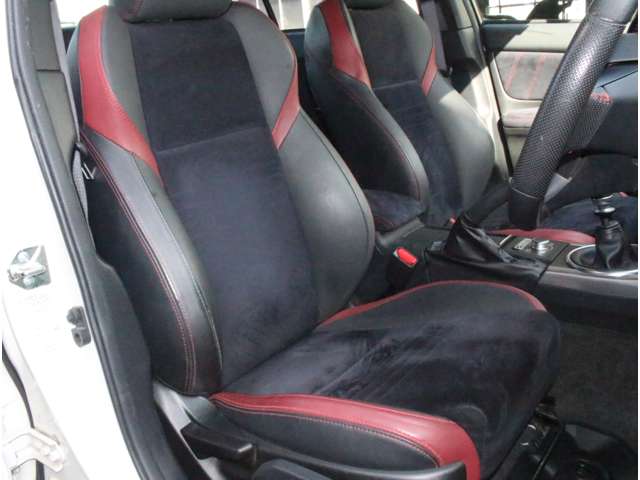 スバル ＷＲＸ　ＳＴＩ ＳＴＩ ２．０ ４ＷＤ H29年 (関東) 99