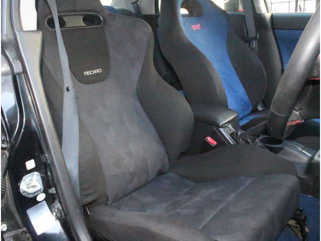 スバル インプレッサ ２．０ ＷＲＸ ４ＷＤ H17年 (関東) 99