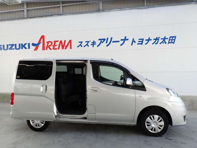 日産 ＮＶ２００バネット １．６ マルチベッドワゴン R5年 (関東) 99