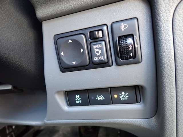 日産 ＮＶ２００バネット １．６ マルチベッドワゴン R5年 (関東) 99