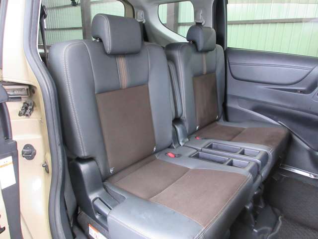 トヨタ シエンタ １．５ Ｇ クエロ ４ＷＤ R4年 (甲信越・北陸) 99