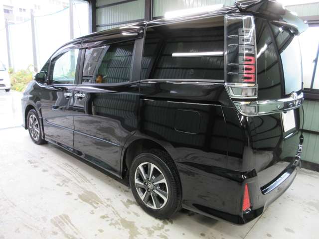 トヨタ ヴォクシー ２．０ ＺＳ 煌ＩＩ ４ＷＤ R1年 (甲信越・北陸) 99