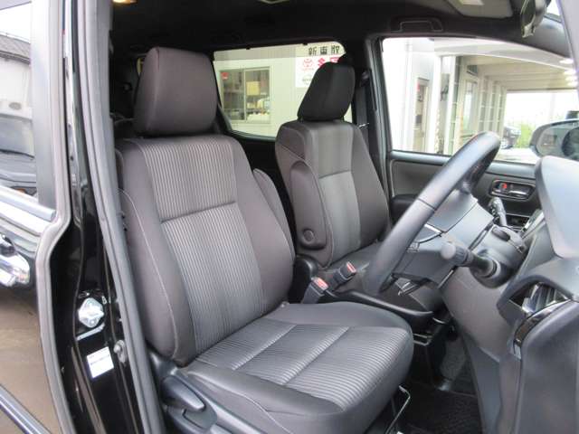 トヨタ ヴォクシー ２．０ ＺＳ 煌ＩＩ R2年 (甲信越・北陸) 99