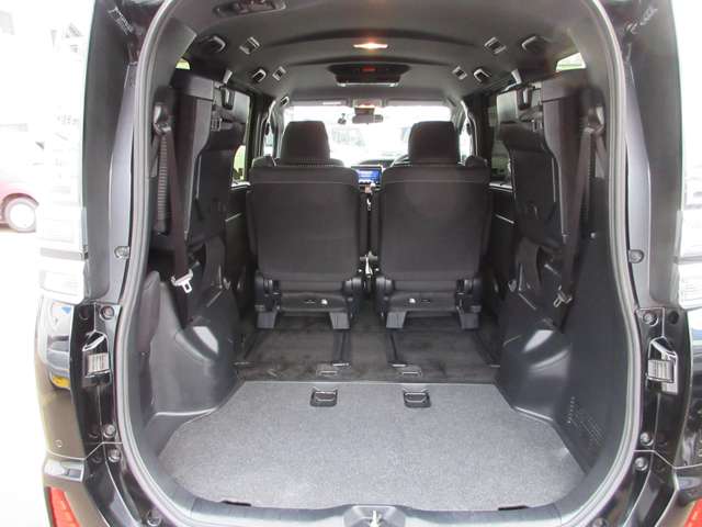 トヨタ ヴォクシー ２．０ ＺＳ 煌ＩＩ R2年 (甲信越・北陸) 99