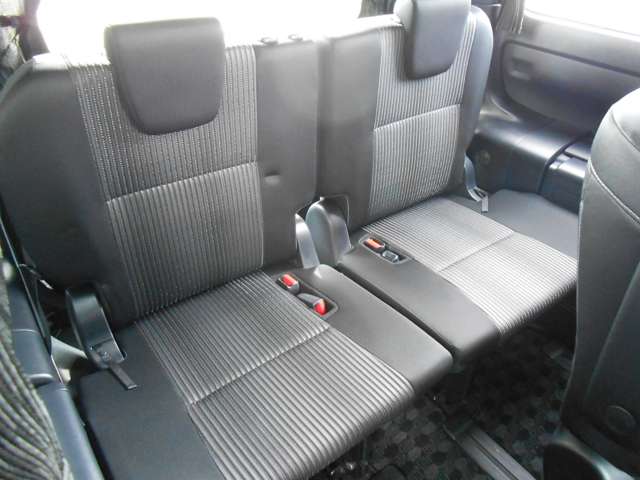 トヨタ ヴォクシー ２．０ ＺＳ H29年 (甲信越・北陸) 99