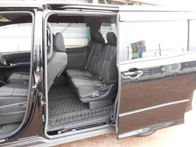 トヨタ ヴォクシー ２．０ ＺＳ H29年 (甲信越・北陸) 99