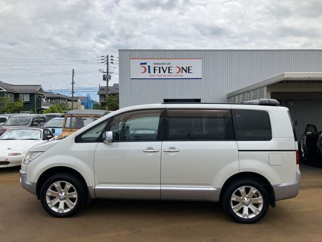 三菱 デリカ　Ｄ：５ ２．４ シャモニー ４ＷＤ H23年 (甲信越・北陸) 99