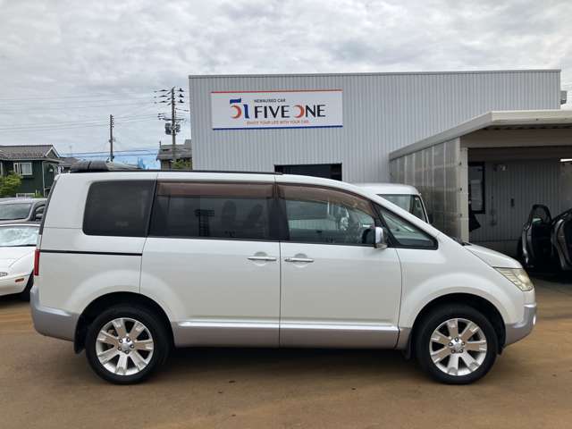 三菱 デリカ　Ｄ：５ ２．４ シャモニー ４ＷＤ H23年 (甲信越・北陸) 99
