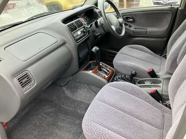 スズキ グランドエスクード ２．７ ４ＷＤ H13年 (甲信越・北陸) 99