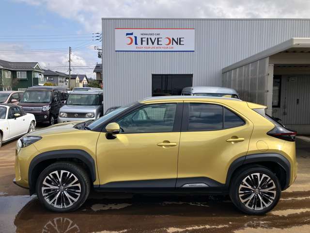 トヨタ ヤリスクロス　ハイブリッド １．５ ハイブリッド Ｚ Ｅ－ＦＯＵＲ ４ＷＤ R3年 (甲信越・北陸) 99