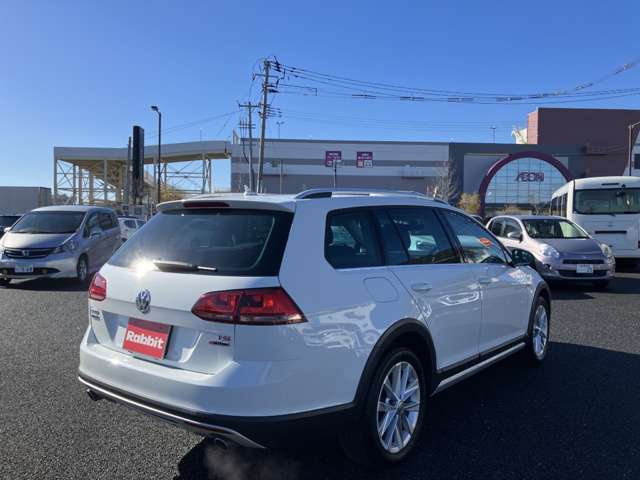 フォルクスワーゲン ゴルフ　オールトラック ＴＳＩ ４モーション アップグレード パッケージ ４ＷＤ H29年 (甲信越・北陸) 99