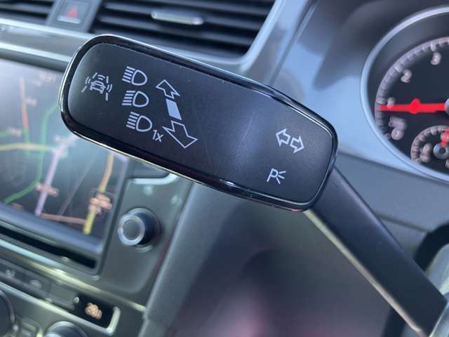 フォルクスワーゲン ゴルフ　オールトラック ＴＳＩ ４モーション アップグレード パッケージ ４ＷＤ H29年 (甲信越・北陸) 99
