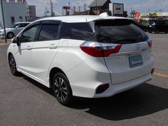 ホンダ シャトル １．５ ハイブリッド Ｘ ４ＷＤ H28年 (甲信越・北陸) 99