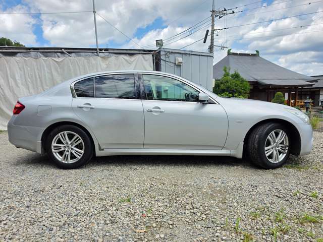 日産 スカイライン ２．５ ２５０ＧＴ タイプＳ H24年 (関東) 99