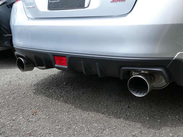 スバル ＷＲＸ　ＳＴＩ ＳＴＩ ２．０ タイプＳ ４ＷＤ H30年 (関東) 99