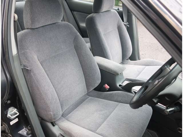 ホンダ アコード ２．２ ＶＴＬ H6年 (関東) 99