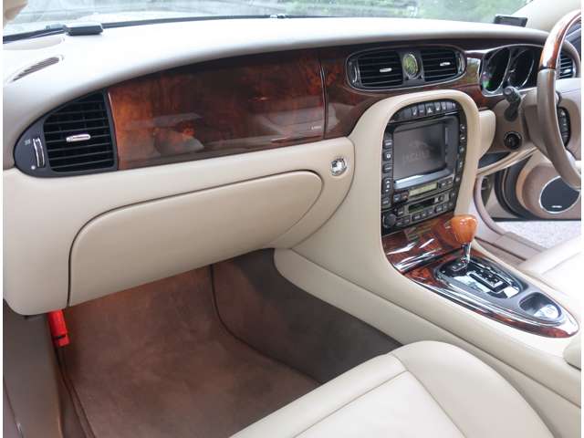 ジャガー ＸＪ ＸＪ８ ４．２ H17年 (関東) 99