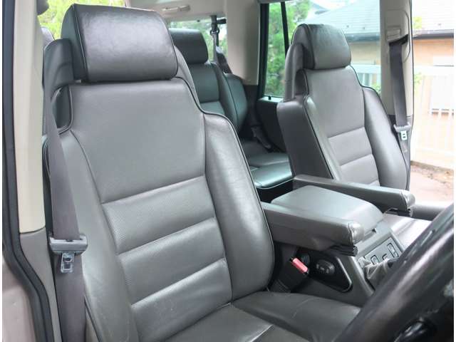 ランドローバー ディスカバリー Ｖ８Ｉ ＥＳ ４ＷＤ H13年 (関東) 99