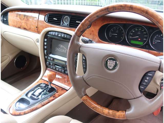ジャガー ＸＪ ＸＪ８ ３．５ H16年 (関東) 99