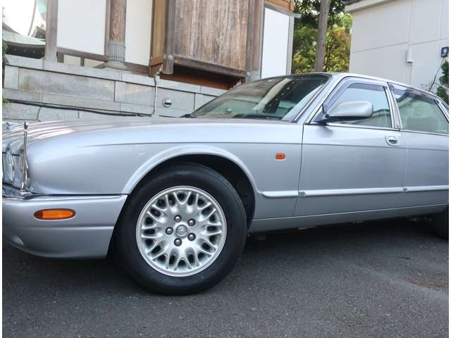 ジャガー ソブリン ソブリン ４．０－Ｖ８ H15年 (関東) 99
